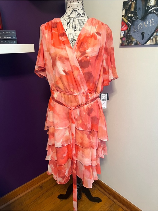 Sandra Darren Dresses & Skirts - Sandra Darren Plus Size Coral-Pink Tiered Faux Wrap Midi Dress NWT